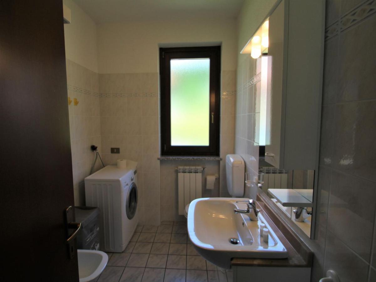 Apartment La Rocca By Interhome Porto Valtravaglia Ngoại thất bức ảnh
