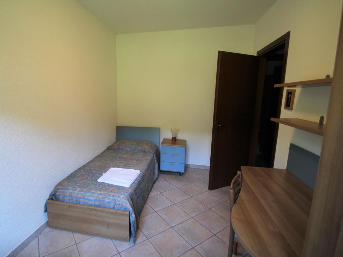 Apartment La Rocca By Interhome Porto Valtravaglia Ngoại thất bức ảnh